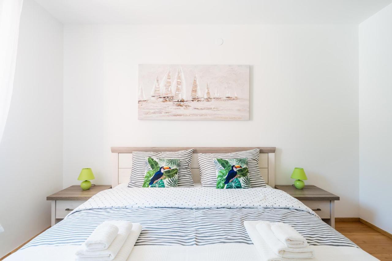 Downtown Apartments Dorian And Nadia โอปาติยา ภายนอก รูปภาพ