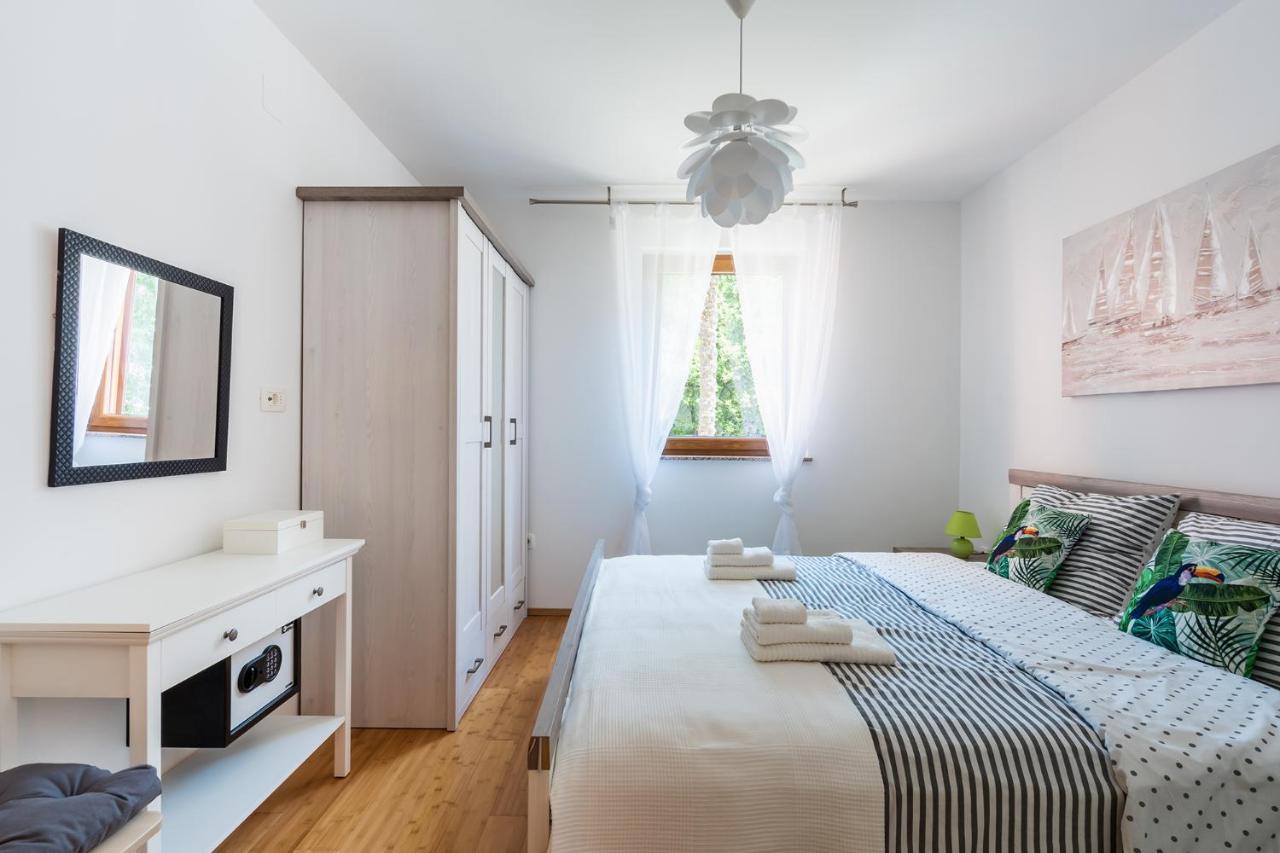 Downtown Apartments Dorian And Nadia โอปาติยา ภายนอก รูปภาพ